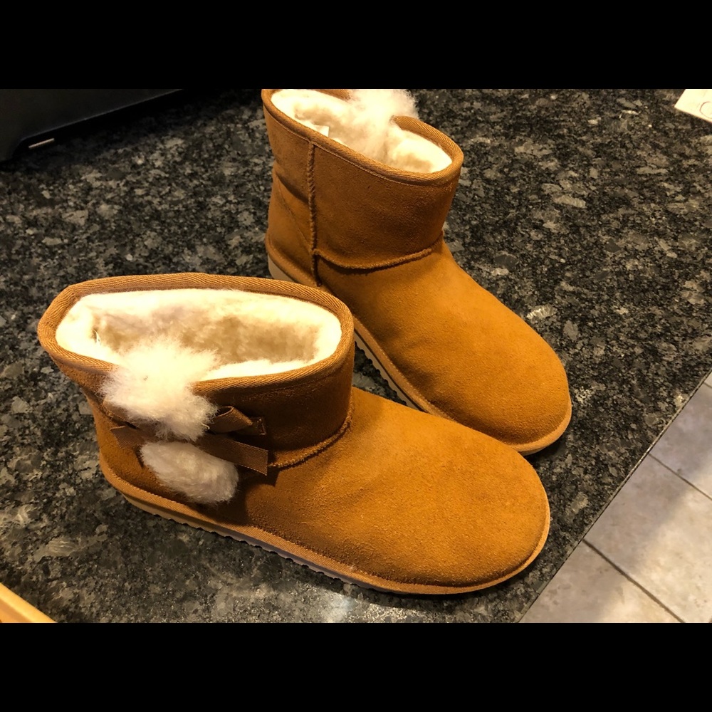 Women’s UGG Boots size 9